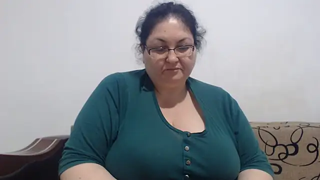 Nykyxo's Live Chat Room