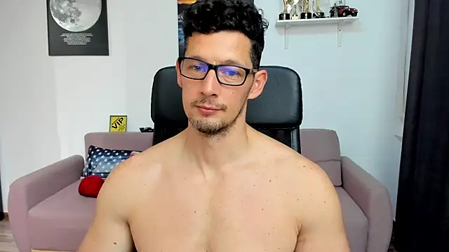 BrutusK08 Videochat live