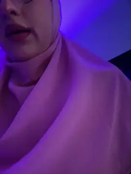 Sala de chat en directo de Badra_Abaid