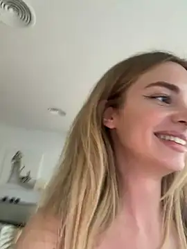 Živá chatovací místnost EvieEvans