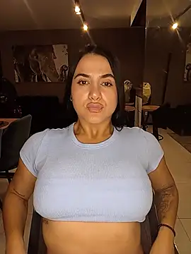 Bella_Fior – live chatrum