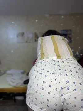 Chat soba uživo modela DenisHailey
