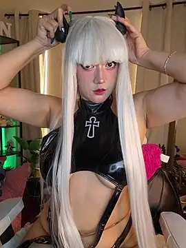 Živá chatovací místnost NaomiShimizu