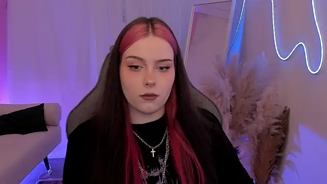 CoraMiel Live chatroom