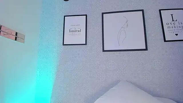 Natasha_harper Adlı Modelin Canlı Sohbet Odası