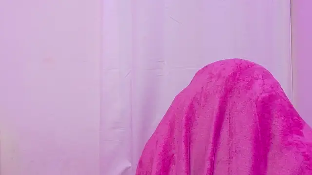 Sachi_Meow élő chatszobája