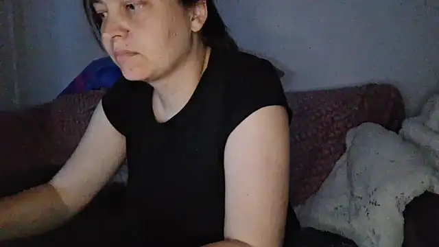 Cyndee_Winter – Naživo chatovacia miestnosť