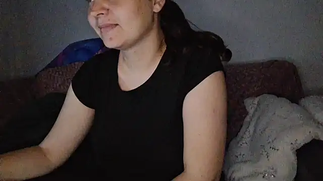 Cyndee_Winter's Live Chat Room