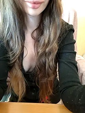חדר צ'אט בשידור חי של Elza_kom