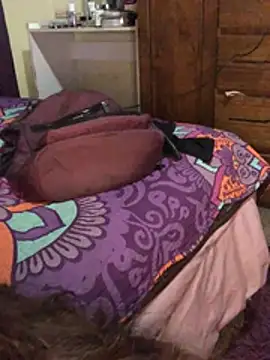 Živá chatovací místnost Fo0xybby
