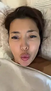 NoirElysia чат на живо