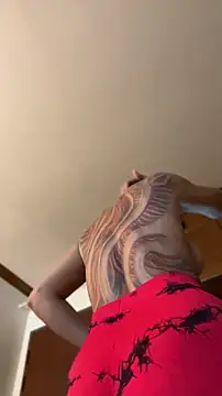 NoirElysia Live Chatraum