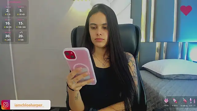 Živá chatovací místnost ChloeHarper_
