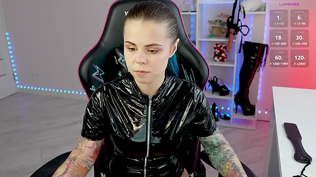QueenAliceX Cameră chat live