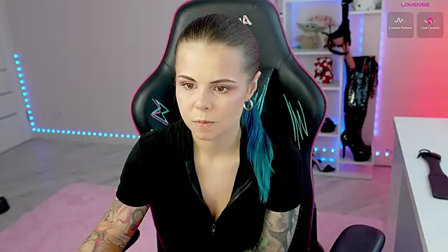 QueenAliceX Ruang Obrolan Langsung