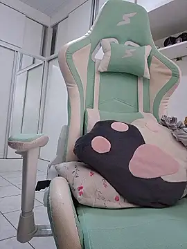 Sala de chat ao vivo de Ahrya_