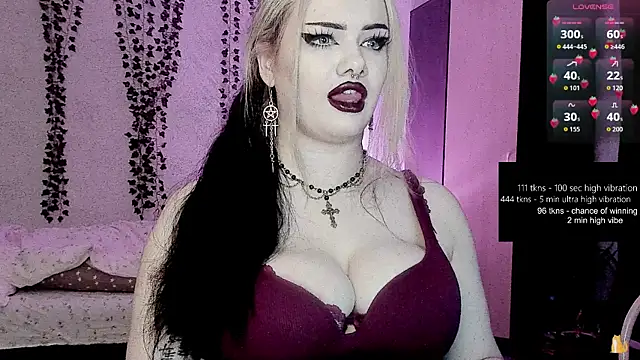 strawberry_elfcat – live chatrum