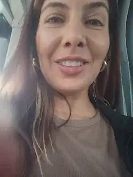 scarlett_moore's Live Chat Room