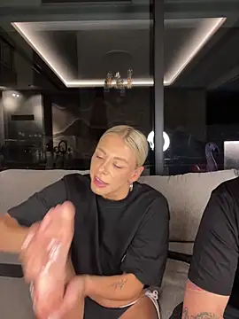 SexOnMyLvL Cameră chat live