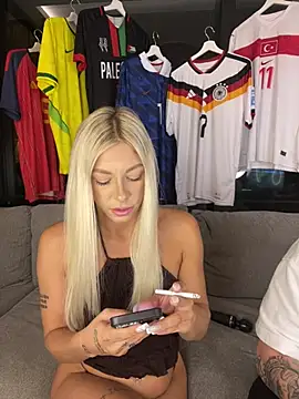 SexOnMyLvL – Kamerová šou