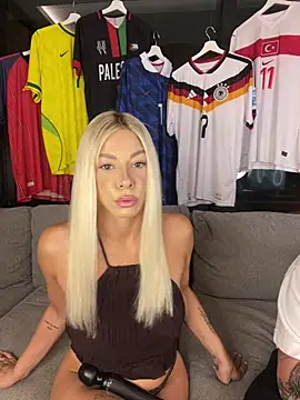 SexOnMyLvL – Kamerová šou