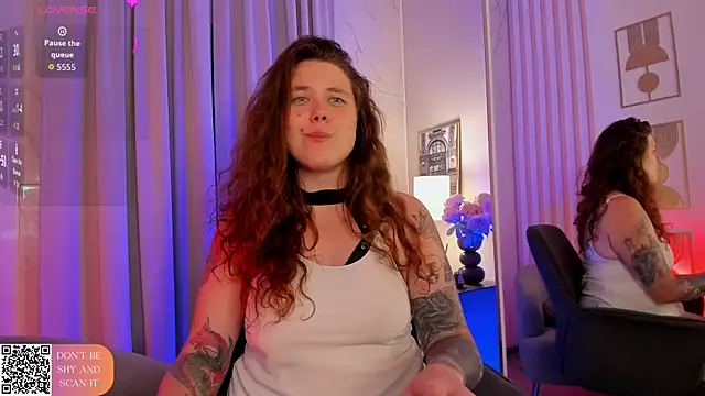 SophiePure Live Chatraum