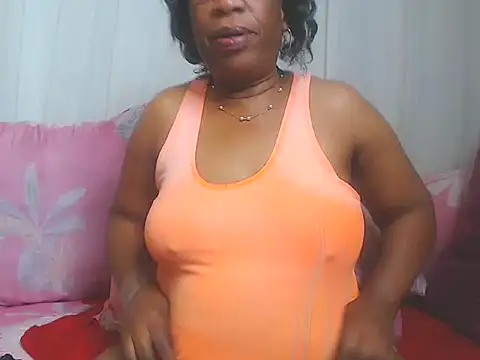 Freakyassnwildx – Kamerová šou