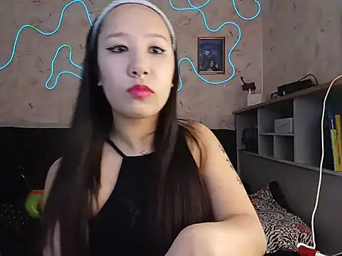 Japabaixinha Adlı Modelin Canlı Sohbet Odası
