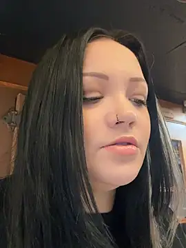 skinwalkingzombie Adlı Modelin Canlı Sohbet Odası