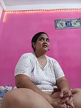 brunnette_hot Adlı Modelin Canlı Sohbet Odası