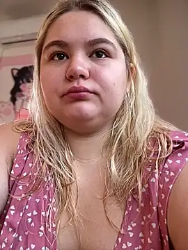 Sala de chat ao vivo de Freakcute_