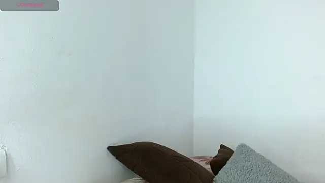 Sala de chat ao vivo de Alexa_priincess