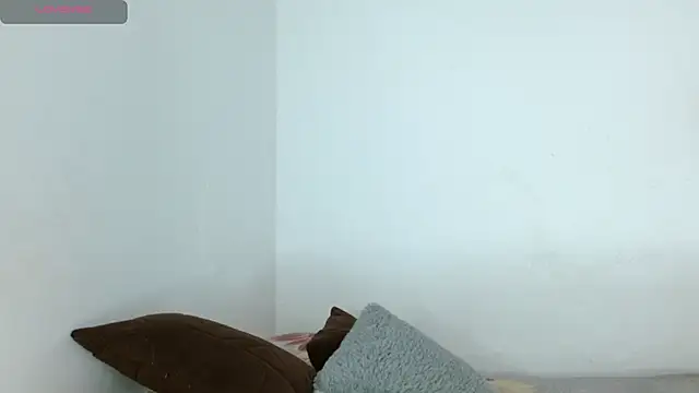 חדר צ'אט בשידור חי של Alexa_priincess