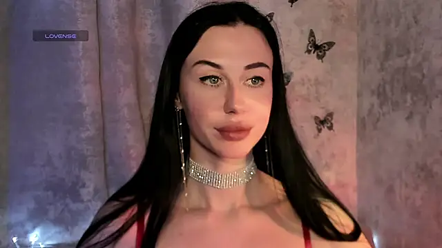 Živá chatovací místnost elenaaddiction