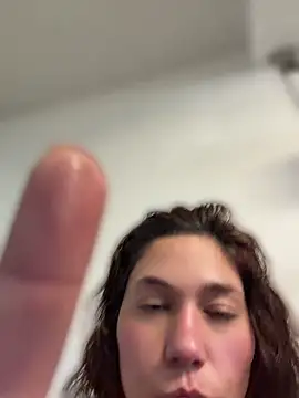 MagnetIsmmm Cameră chat live