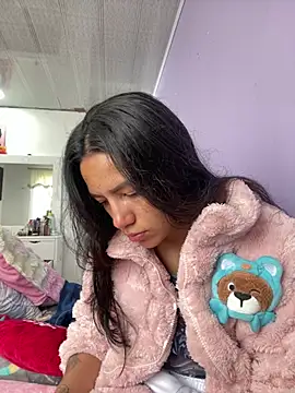Chat ao vivo de Marianahb-e