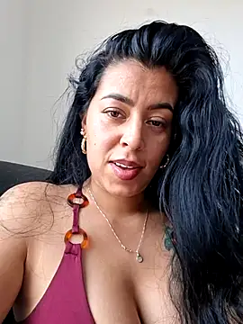Luianna Live chatroom