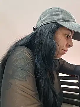 Luianna 실시간 채팅방