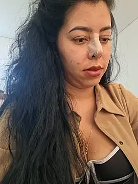 Luianna Live Chatraum