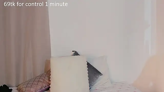 April_S Live Chatraum