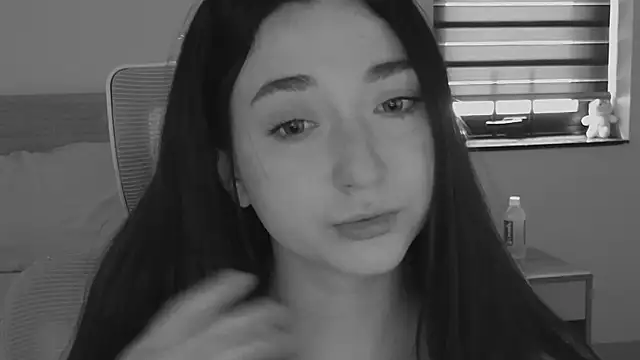 Sala de chat en directo de YasmineWest