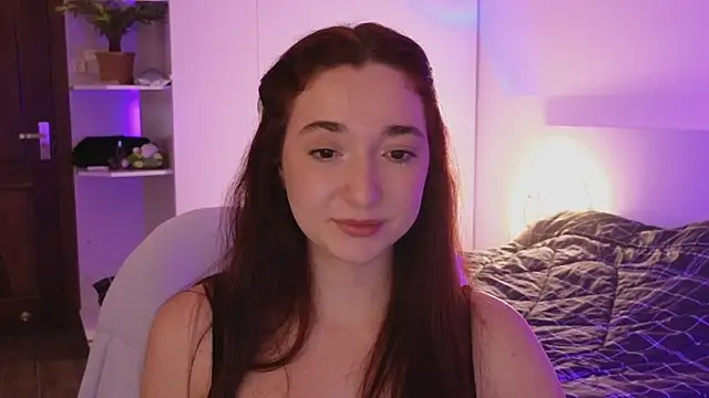 Pokój czatu na żywo – YasmineWest