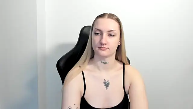 חדר צ'אט בשידור חי של AlexaTease