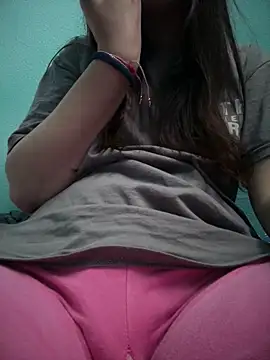rossana99_'s Live Chat Room