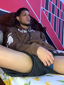 tanned_boy live sex-cam show