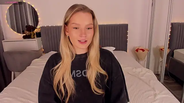 Chat soba uživo modela CassieRayss