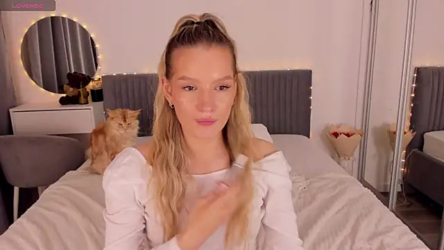 CassieRayss Live chatroom