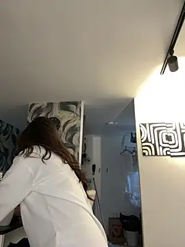 חדר צ'אט בשידור חי של martina_duque_