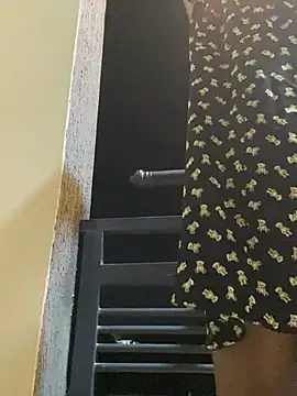 Chat soba uživo modela Sis27