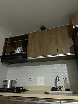 Coralinee_01 Live Chatraum